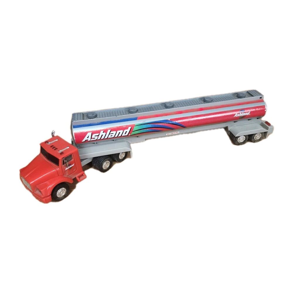 1996 Limited Edition Ashland Toy Tanker Truck by Winross